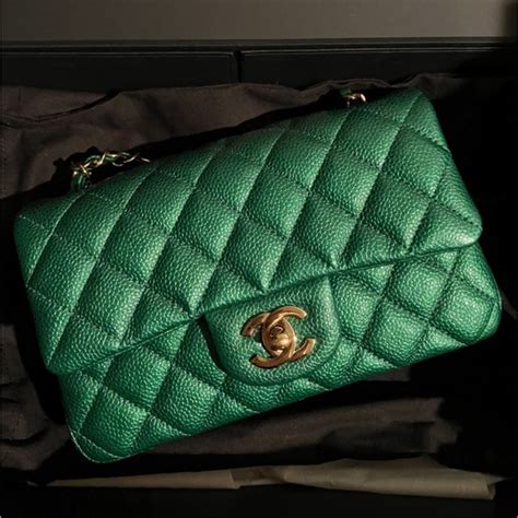 chanel 18s emerald green